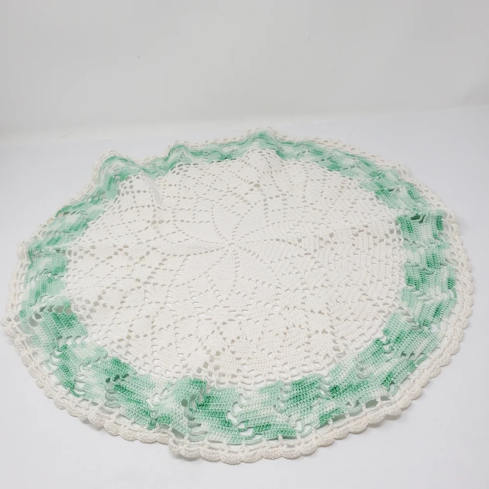 Vintage Large round green and white croqueted dollie 19